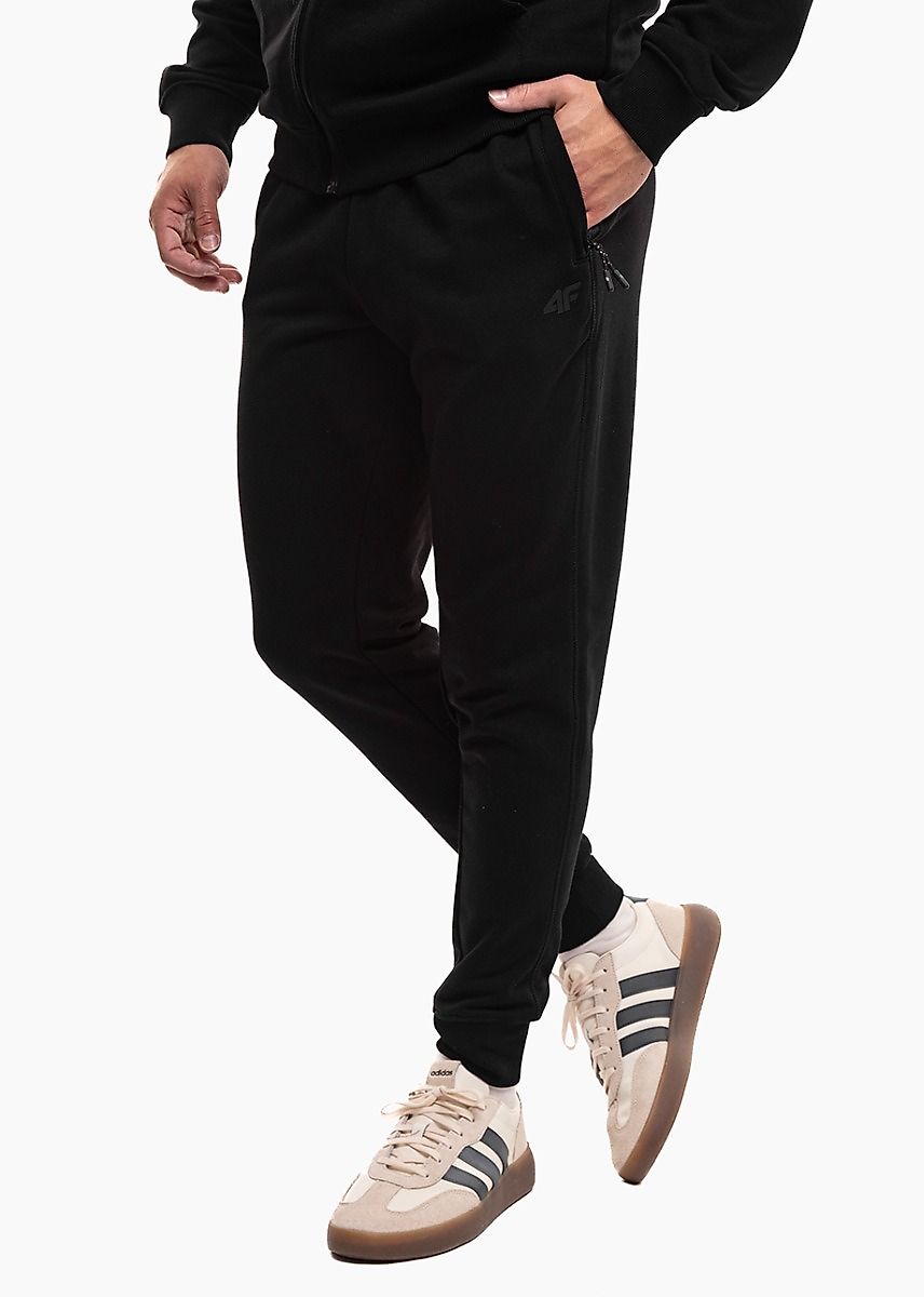 Herren Hose 4F CAS M1674 tiefes Schwarz 4FWMM00TT0ROM1674 20S