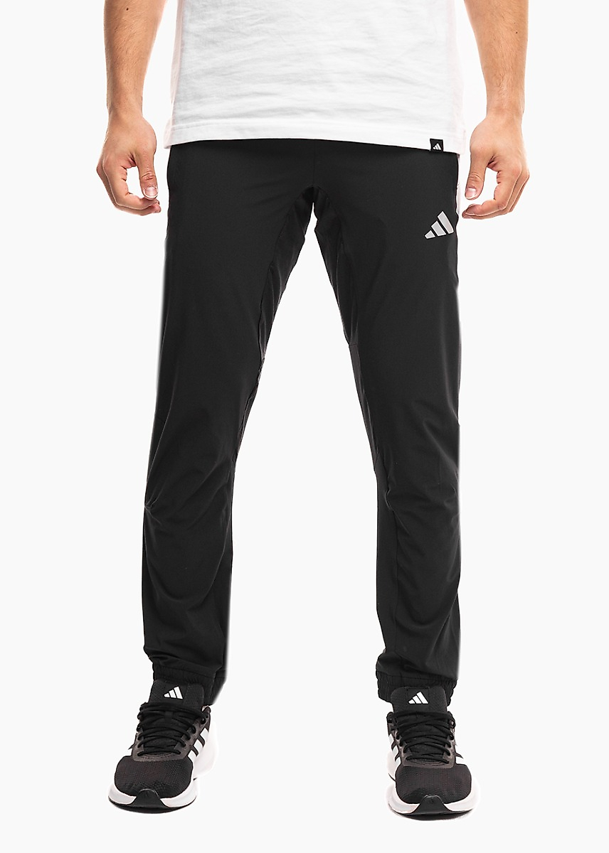 Herren Hose adidas Tech Apparel schwarz JY3550