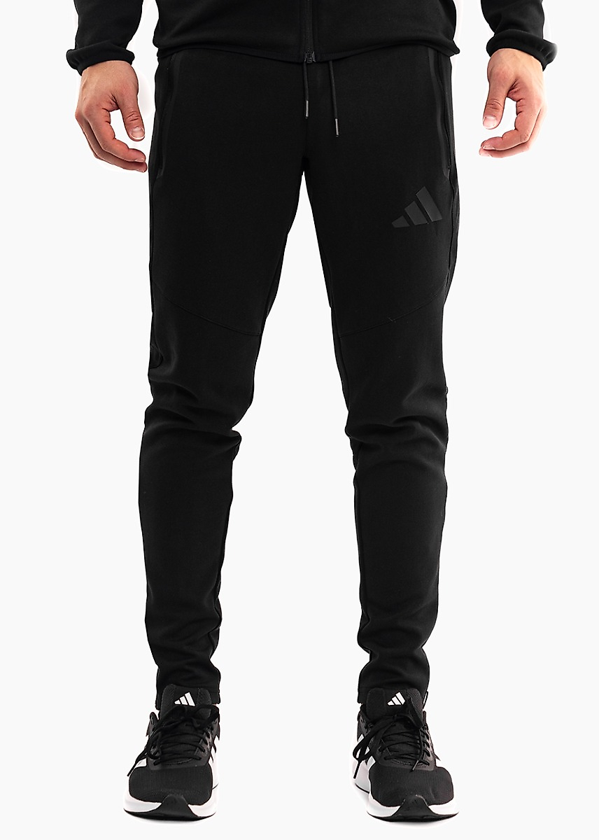 adidas Herrenhose Tiro 26 Travel Sweat Pant KF6072